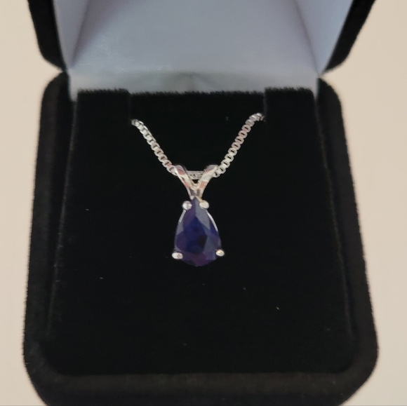 New 2ct Natural Blue Sapphire Pendant With A Chain - Picture 6 of 10